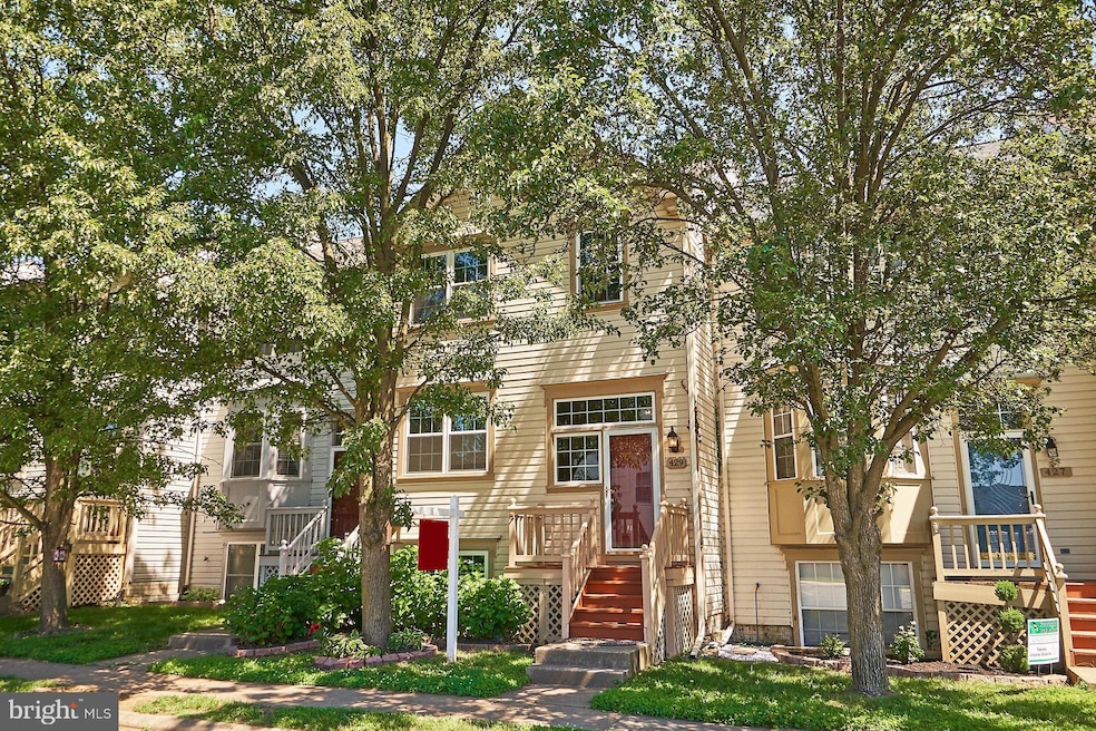 429 Mcdaniel Dr, Purcellville, VA 20132 - photo 1