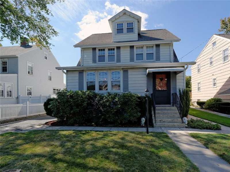 72 Weaver St, Greenwich, CT 06831 - photo 1