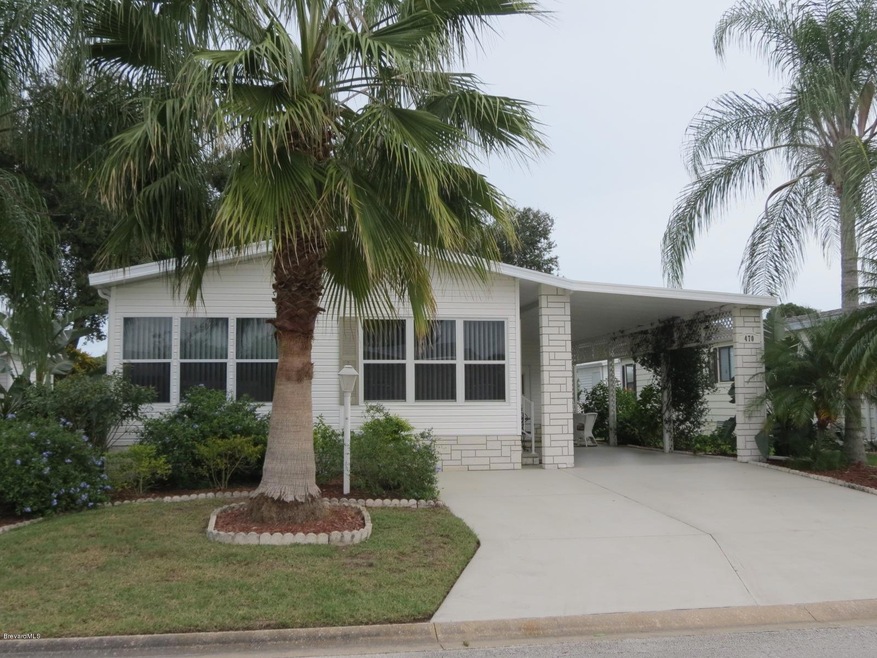 470 Dolphin Cir 012