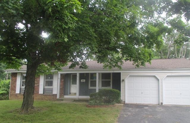 1610 Calgary Dr, Columbus, OH 43229 - photo 1