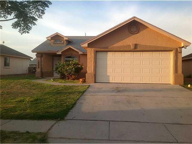 14224 Desert Fire Ct, Horizon City, TX 79928 - photo 1