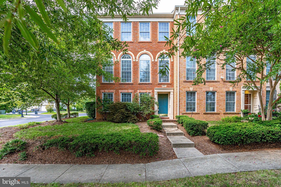 25836 Turlough Terrace, Chantilly, VA 20152 - photo 1