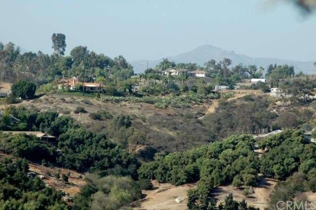 3.4 Aces of Bonsall Weather Paradise... with Panor