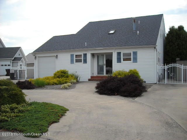 94 Storm Jib Ct, Bayville, NJ 08721 - photo 1