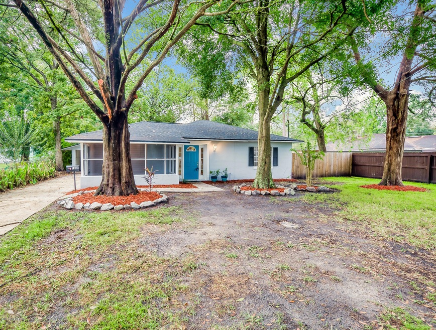 1183 Randolph St, Jacksonville, FL 32205 - photo 1