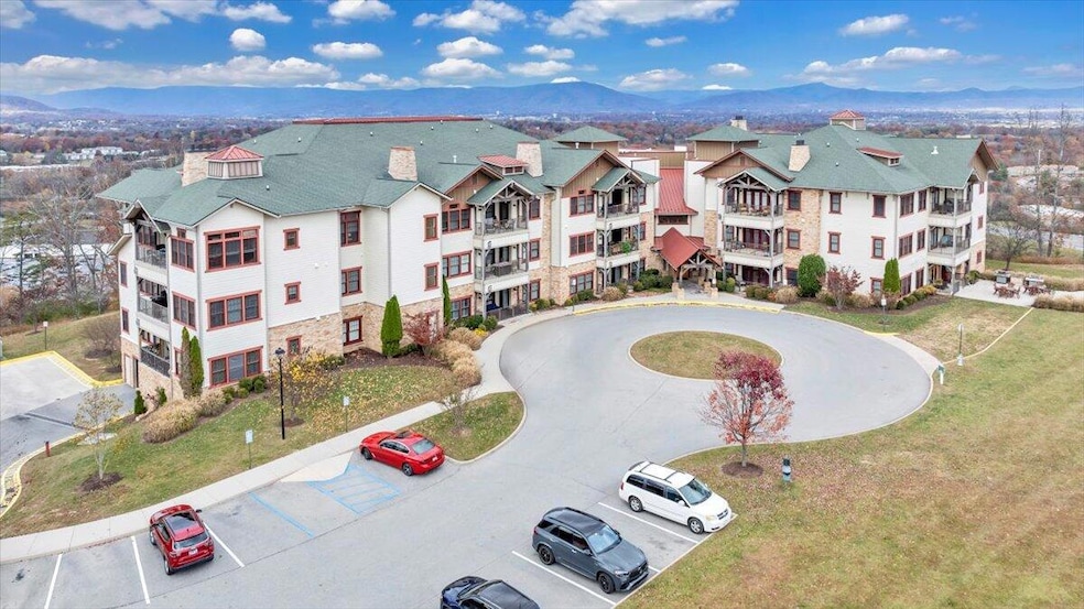 5460 the Peaks Dr, Roanoke, VA 24018 - photo 1