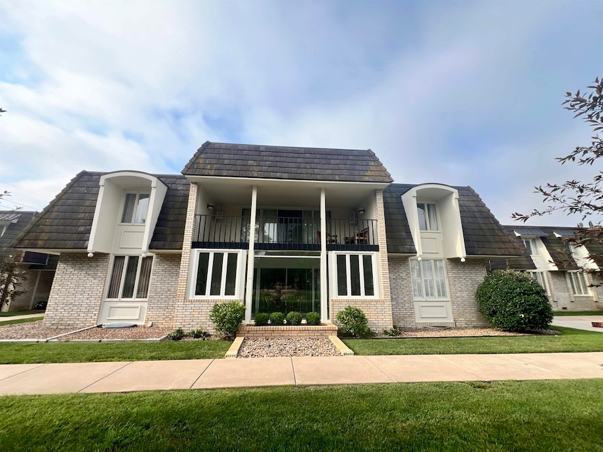 7077 E Central Ave, Wichita, KS 67206 - photo 1