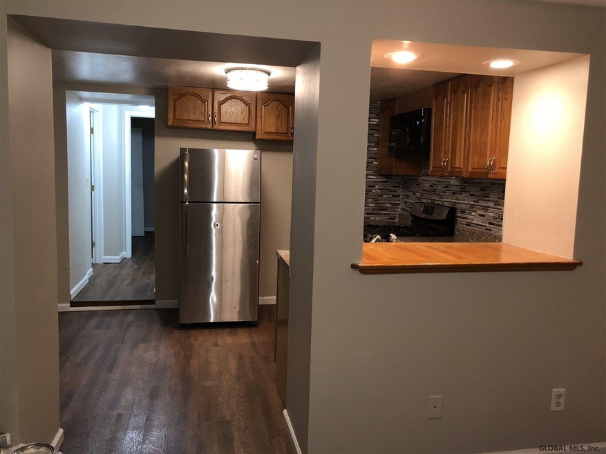 369 Hamilton St unit 1st Fl, Albany, NY 12210 - photo 1
