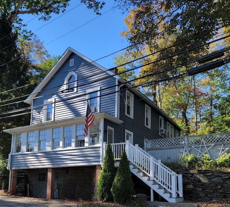 Renovated and updated historic home at the top of Chester Village.