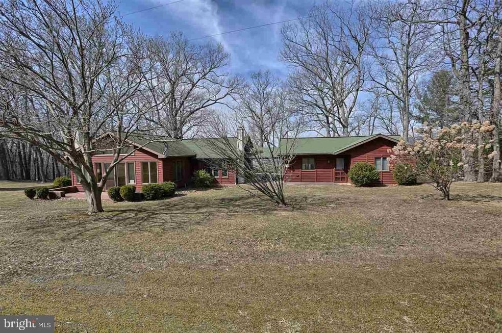 2510 Sharon Orchard Ln, Newport, PA 17074 - photo 1