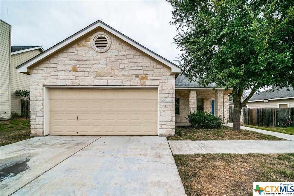 2053 Northview Dr, San Marcos, TX 78666 - photo 1