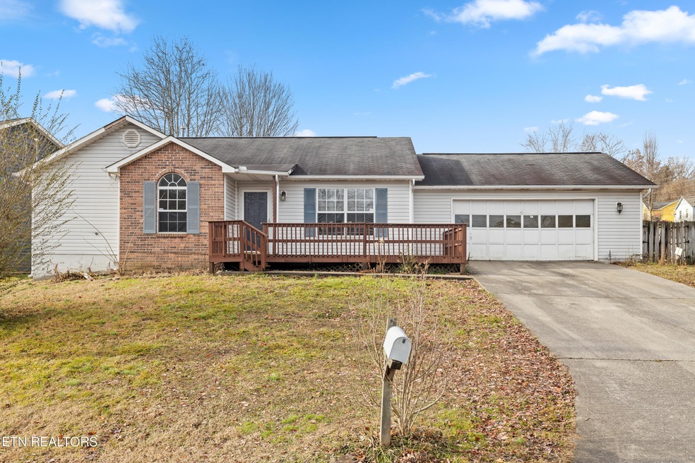 6215 Vandemere Dr, Knoxville, TN 37921 MLS 1251348