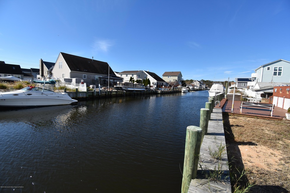 242 Dogwood Dr, Bayville, NJ 08721 - photo 1