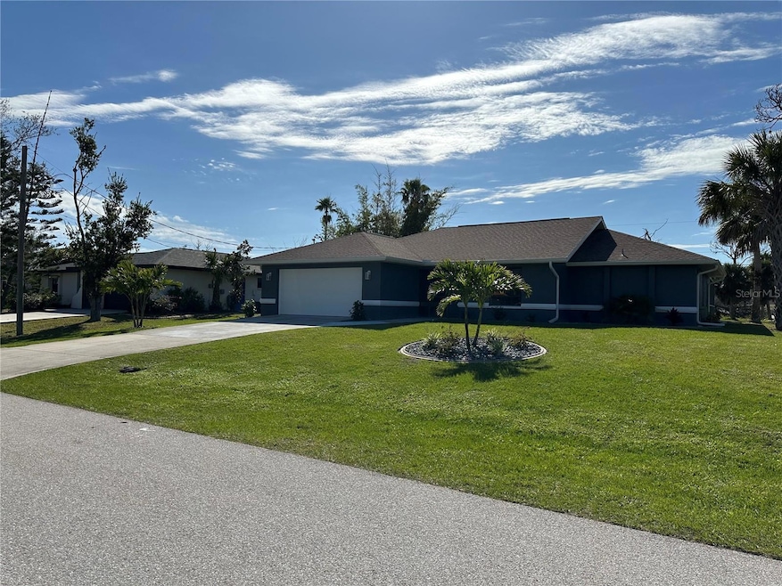 61 Mark Twain Ln, Rotonda West, FL 33947 - photo 1