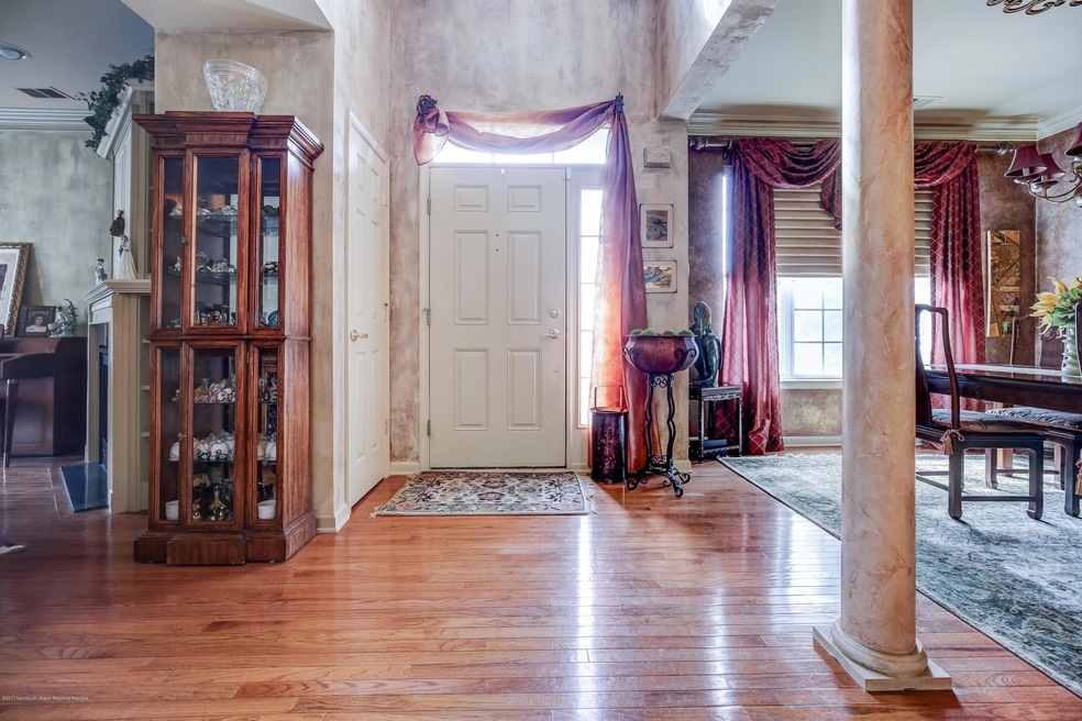 005_Front Entry