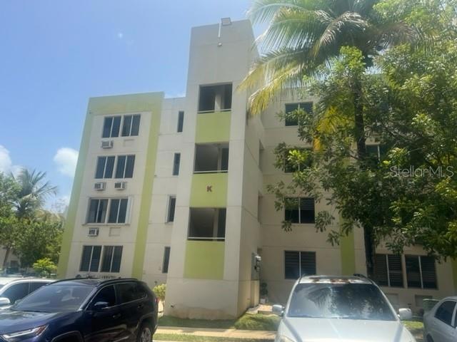 calle 849 SE Portales de San Juan Annex unit 662, San Juan, PR 00924 - photo 1