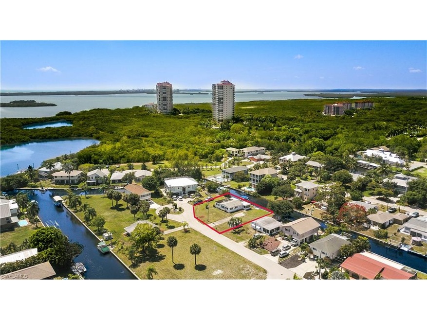 100' ON DIRECT GULF ACCESS WITH 2 BEDROOM COTTAGE 