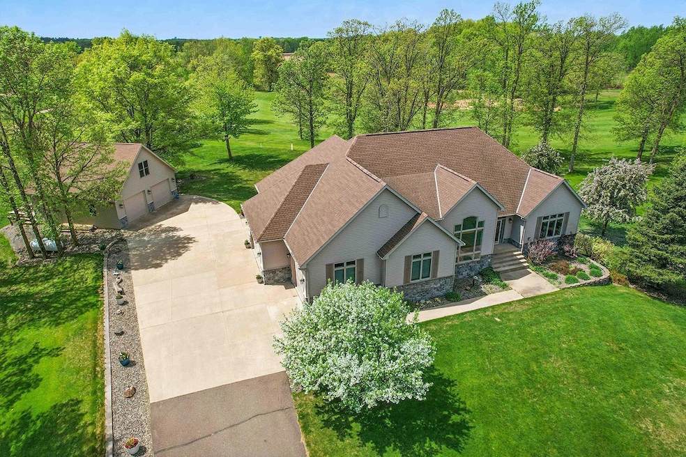 For Sale $639,900 • Co-Listing Agent
