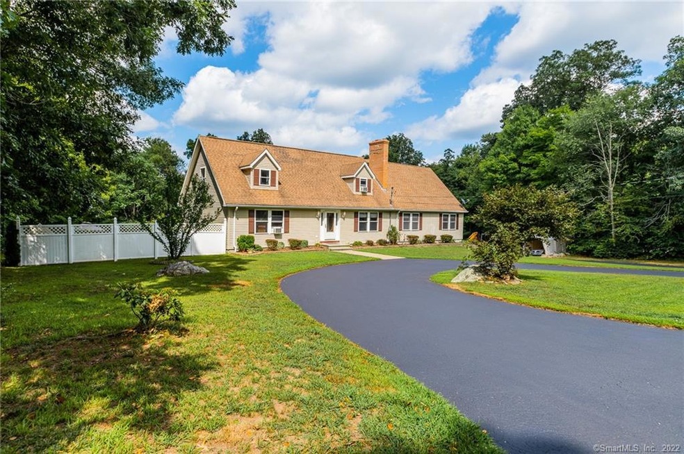 9 Liberty Rd, Oakdale, CT 06370 - photo 1