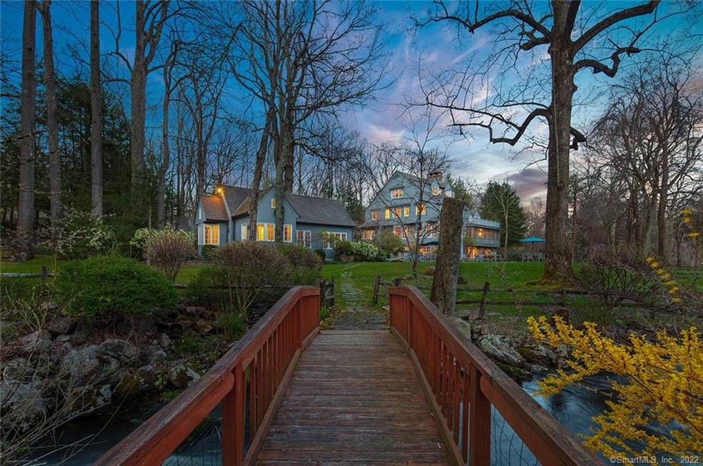 8 Pent Rd, Weston, CT 06883 - photo 1