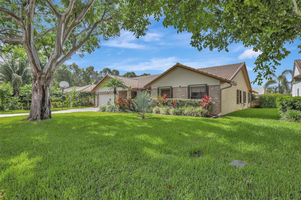 Beautiful home situated on a cul-de-sac with plent