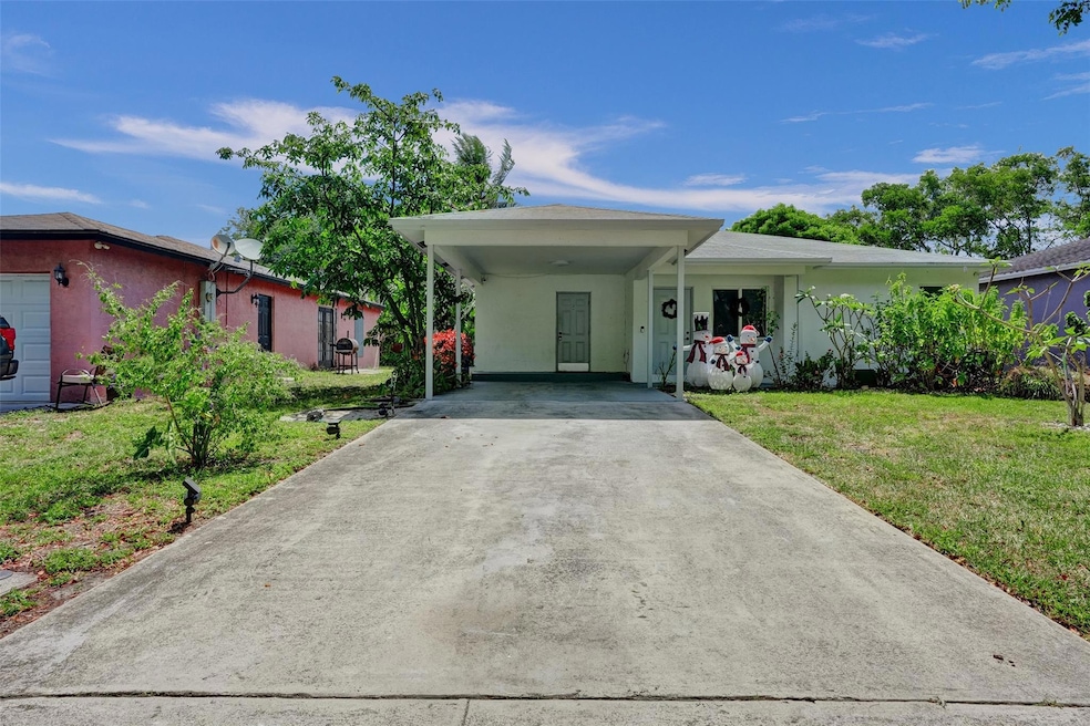 For Sale $449,900 • Co-Listing Agent
