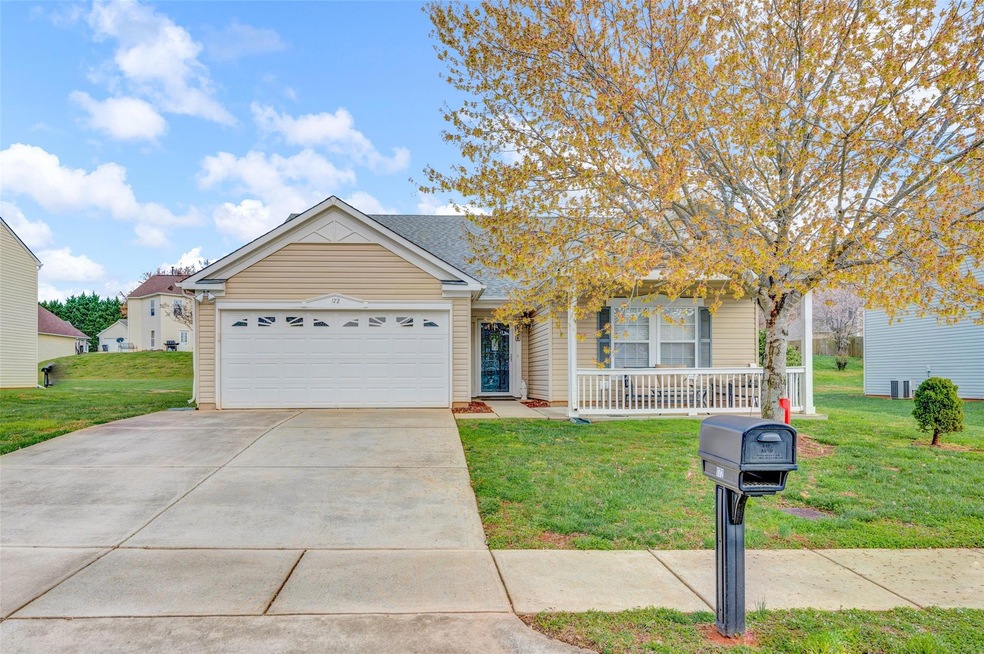 172 Boiling Brook Dr, Statesville, NC 28625 - photo 1