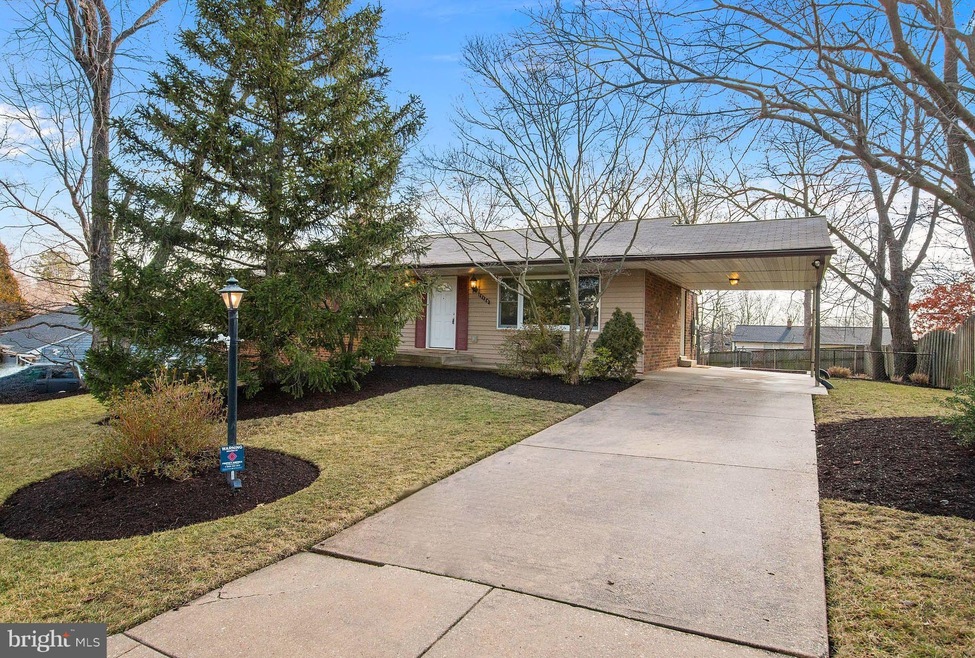 13125 Oriole Dr, Beltsville, MD 20705 - photo 1