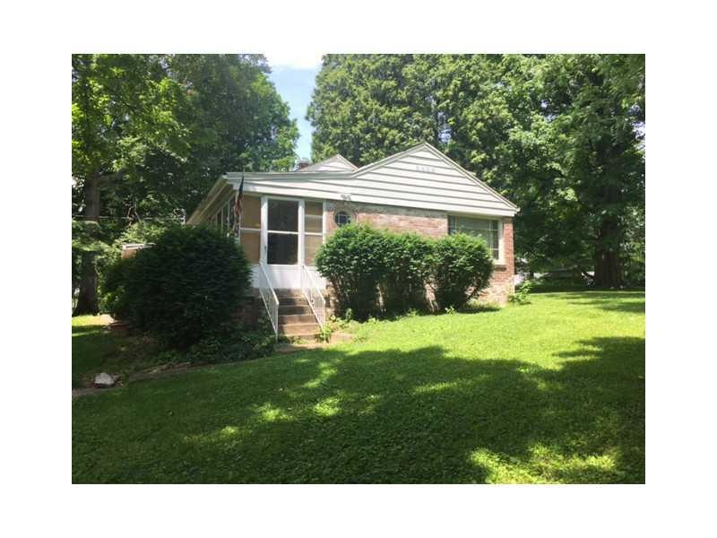 33 Circle Dr, Carmel, IN 46032 - photo 1