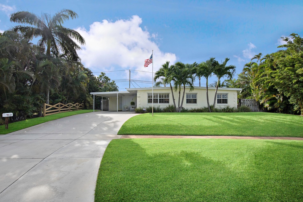 1607 Osborne Cir