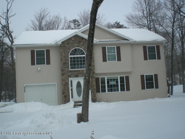 1002 Laurel Rd, Pocono Summit, PA 18346 - photo 1