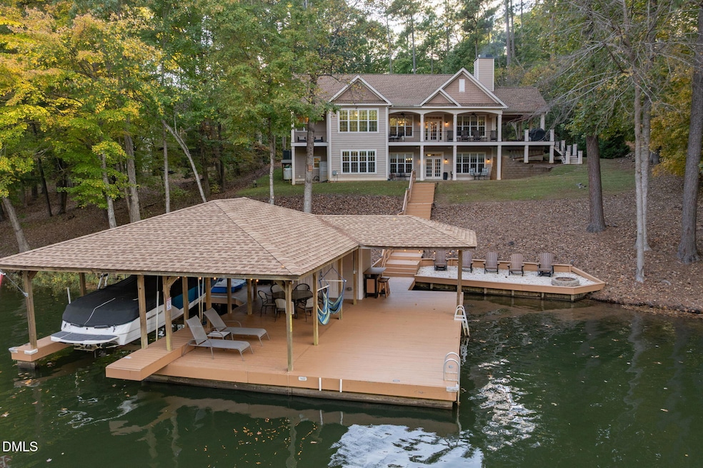 140 Breezewood Rd, Boydton, VA 23917 - photo 1