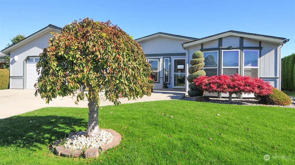 564 Canyon Dr, East Wenatchee, WA 98802 - photo 1