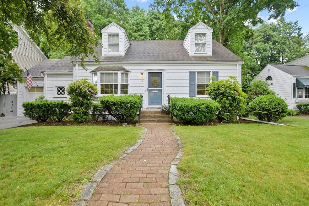 22 Sanderson Rd, Waltham, MA 02451 - photo 1