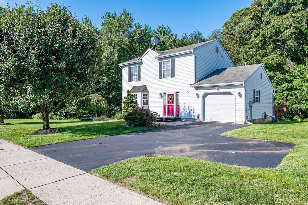 Lovely Well Maintained Home..