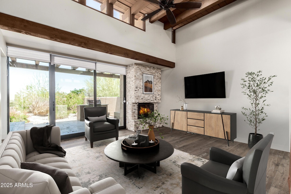 Vstaged livingroom
