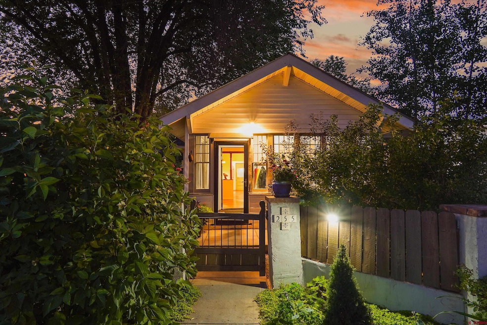 Sold $344,000 • Co-Listing Agent