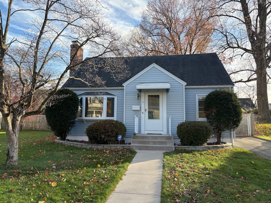 39 Westphal St, West Hartford, CT 06110 - photo 1