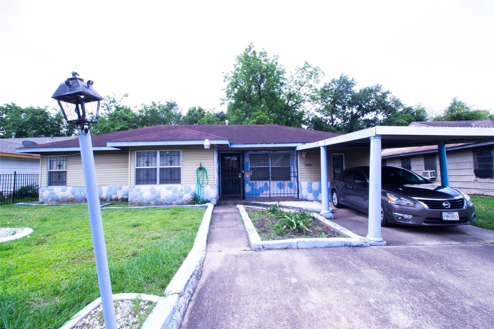 4934 Gren St, Houston, TX 77021 - photo 1