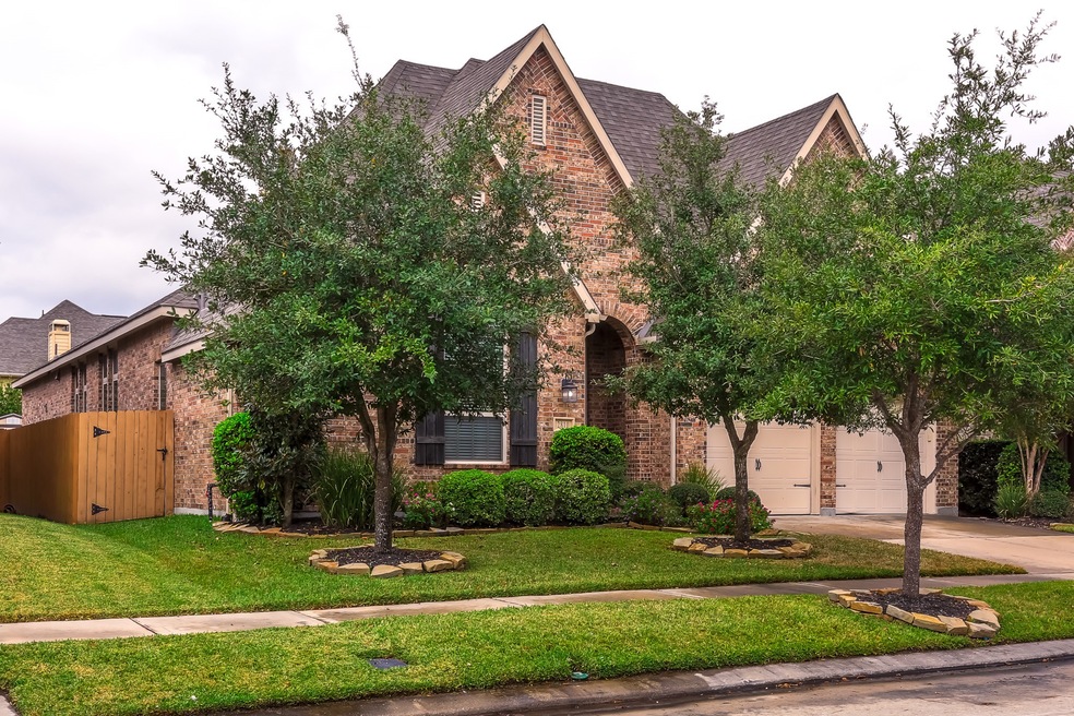 2810 Garrison Trail Ln, Spring, TX 77386 - photo 1