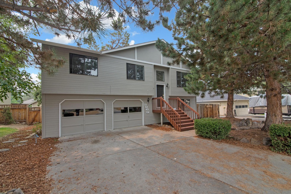 2926 NE Bluebell Ct-0121