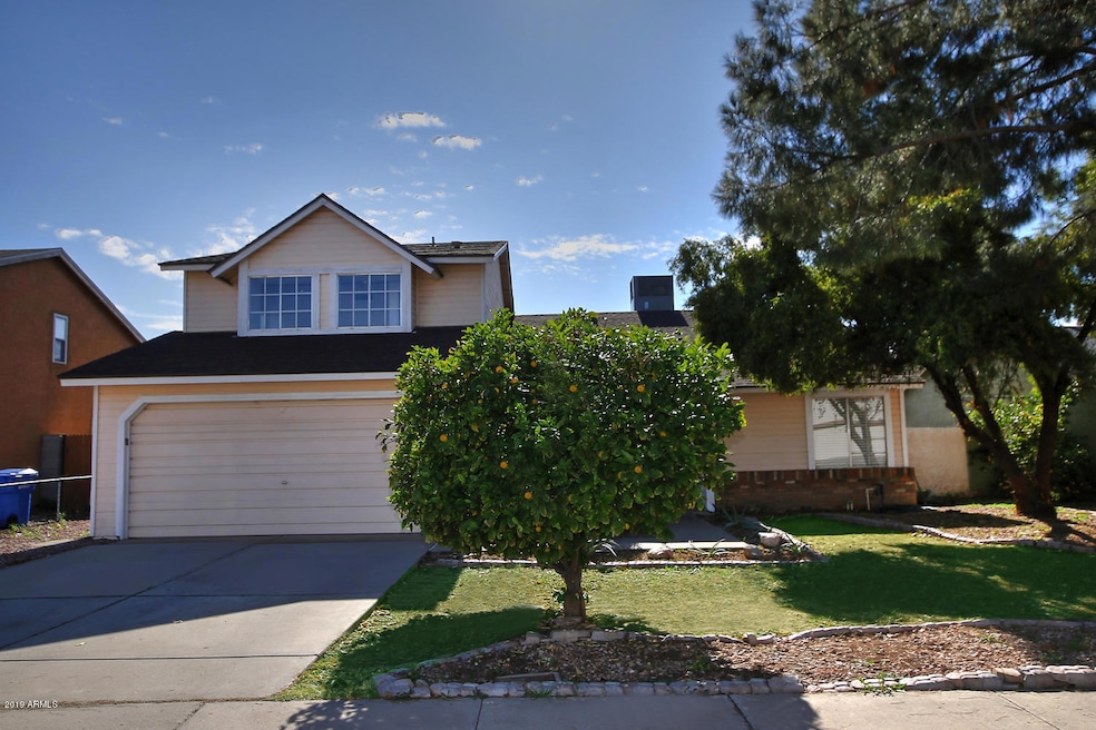 8721 W Sheridan St Phoenix AZ-large-001-