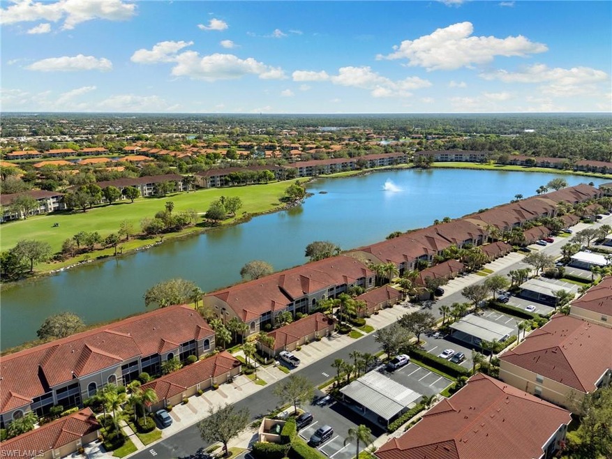 Lake and golf course views!