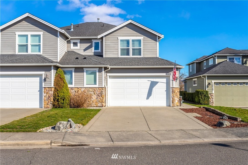 2054 Bender Park Blvd unit B, Lynden, WA 98264 - photo 1