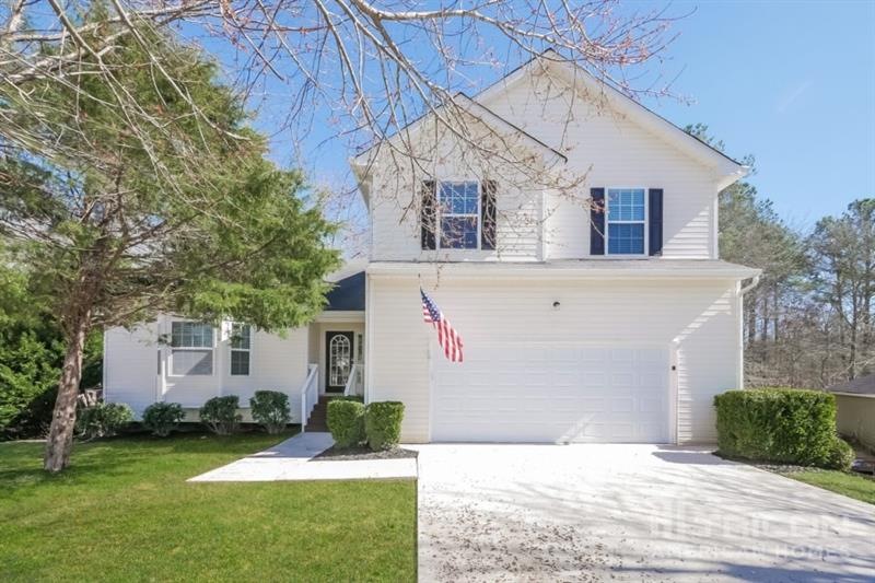 564 Rosalind Terrace, Locust Grove, GA 30248 - photo 1