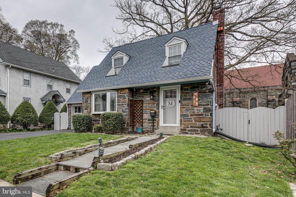 4019 School Ln, Drexel Hill, PA 19026 - photo 1