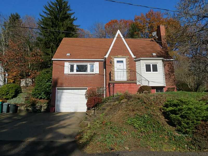 Exterior Front. WELCOME TO 101 SHORT STREET IN ROS
