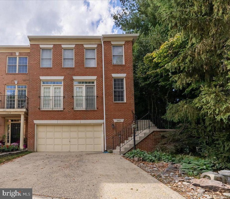 11421 Summer House Ct, Reston, VA 20194 - photo 1