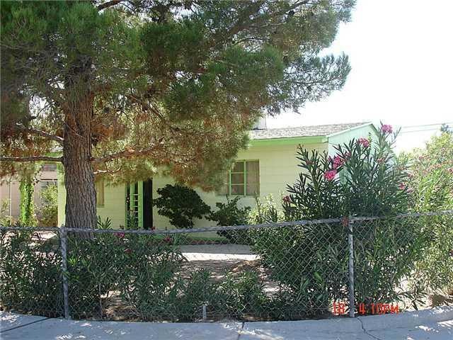 825 Santa Barbara Dr, El Paso, TX 79915 - photo 1