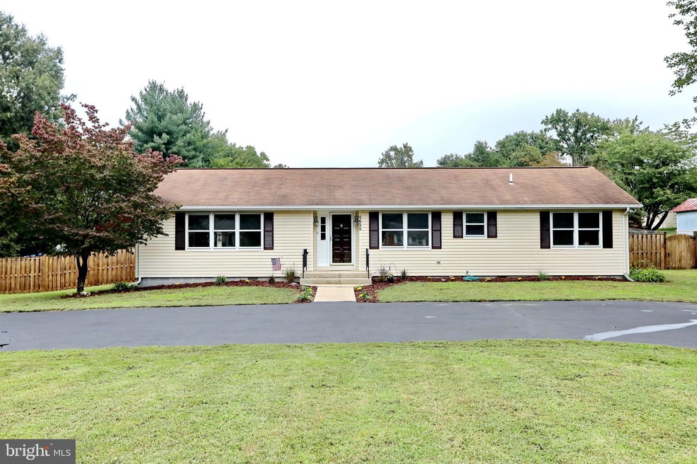 4655 Pickeral St, White Plains, MD 20695 - photo 1